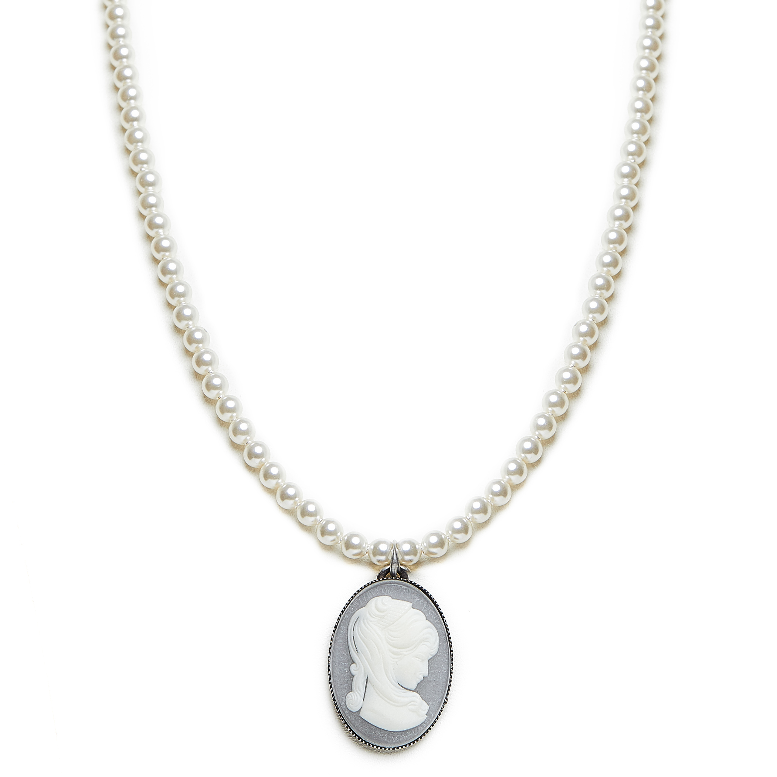 Seenberg, Trachtenschmuck, Trachtenkette, Trachtenkropfkette, Choker, Ohrringe, Perlen, Samt, Österreich